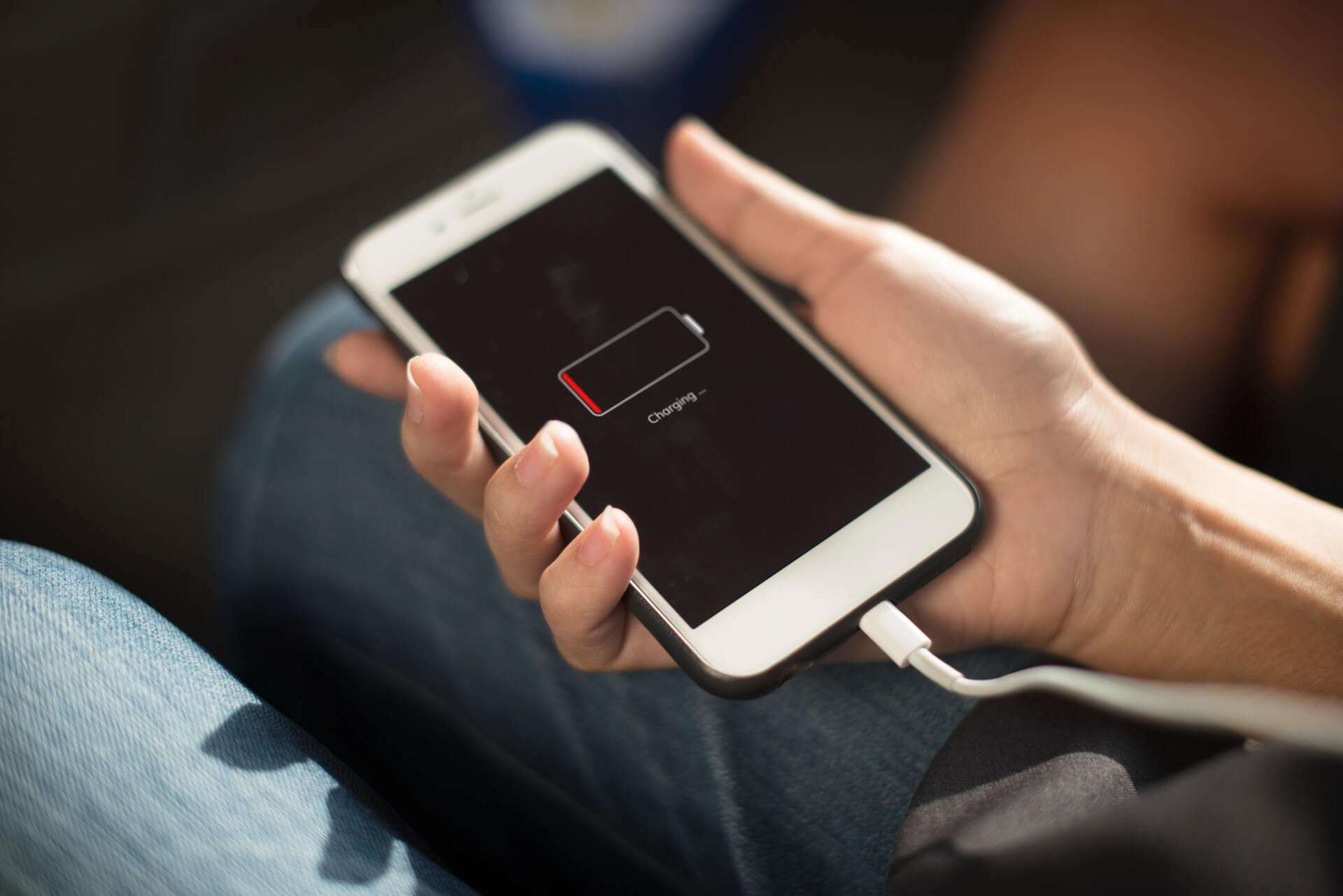 Victor Een zin isolatie Tips om levensduur iPhone batterij te verlengen - IRepair4u